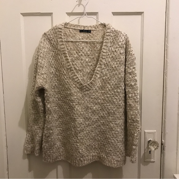 Zara wide v-neck sweater - Picture 2 of 5
